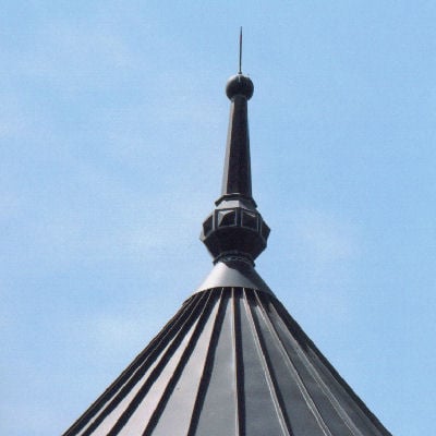 Lancut Finial